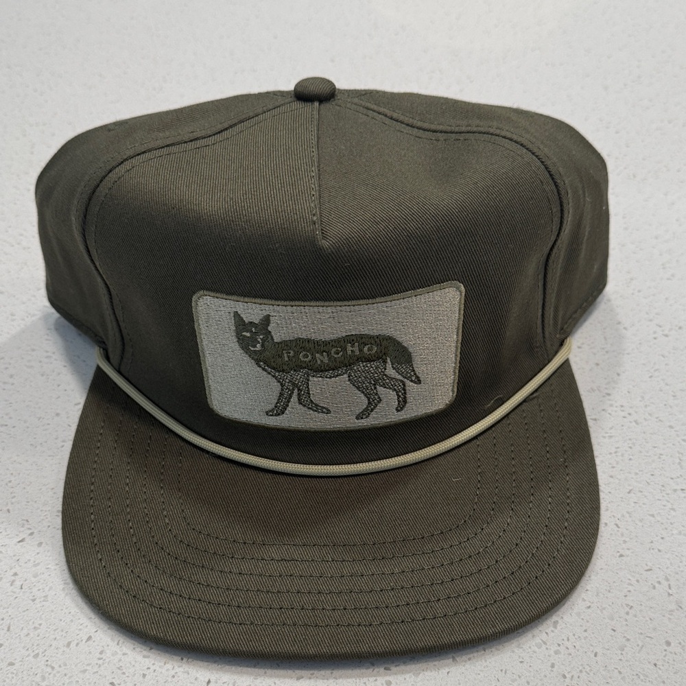 Poncho Coyote Rope Snap Back NWT